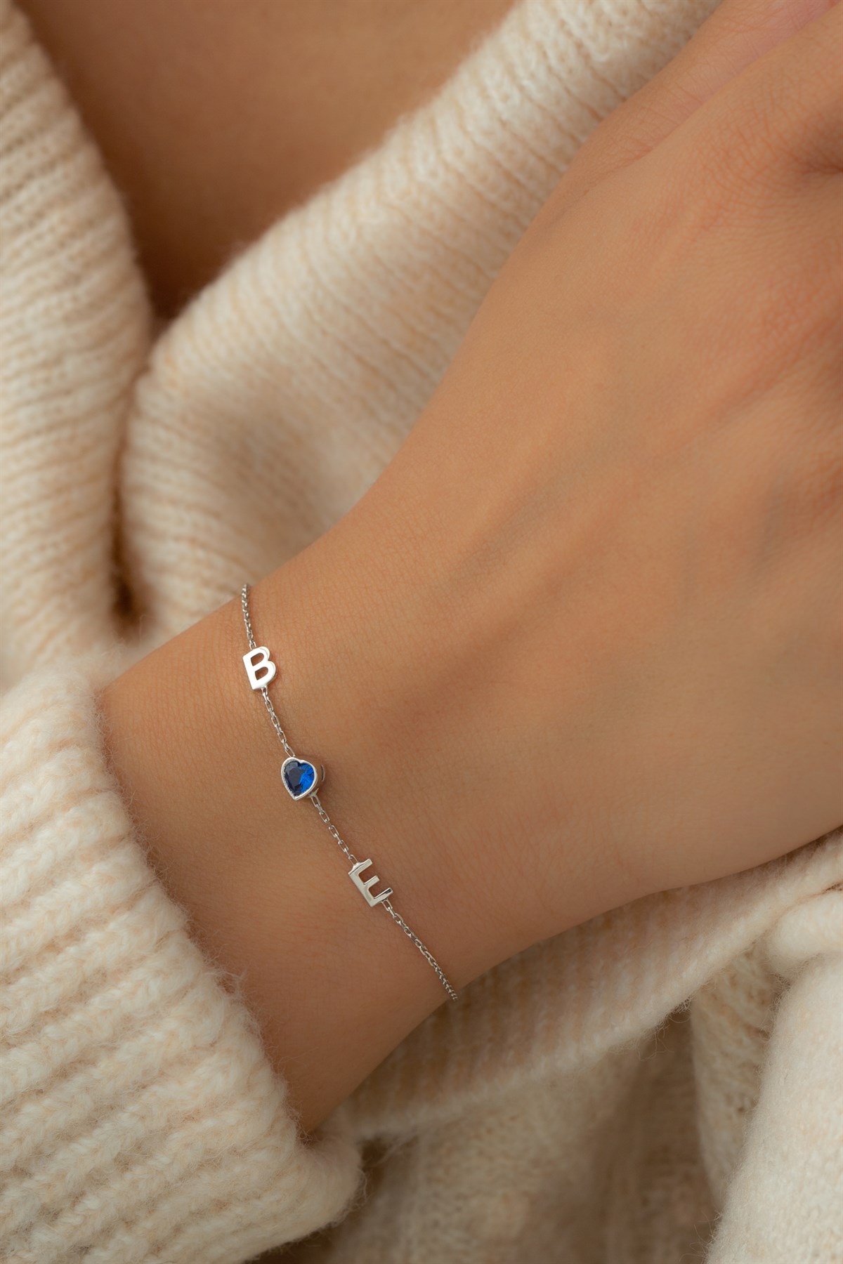 Gümüş Kalp Taşlı Harf Bileklik