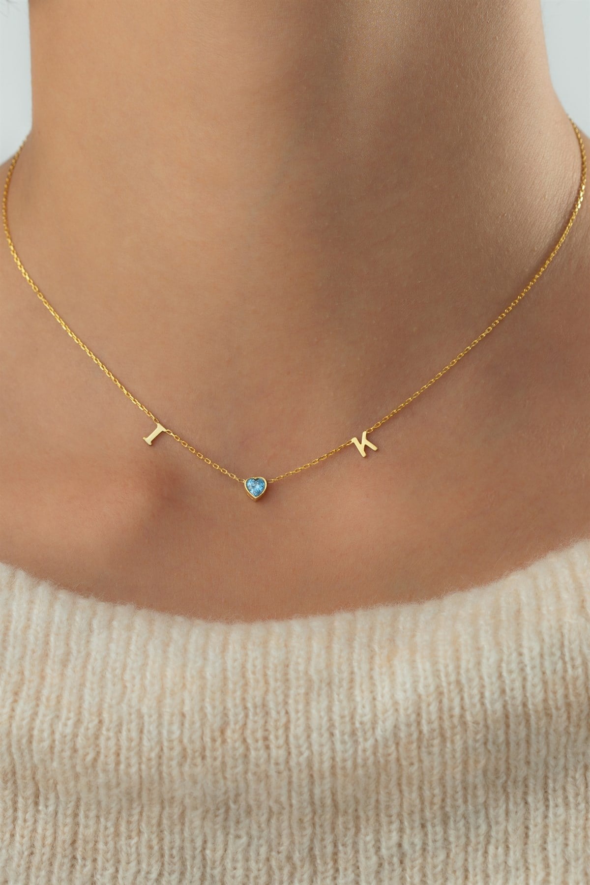 Gümüş Kalp Taşlı Harf Kolye