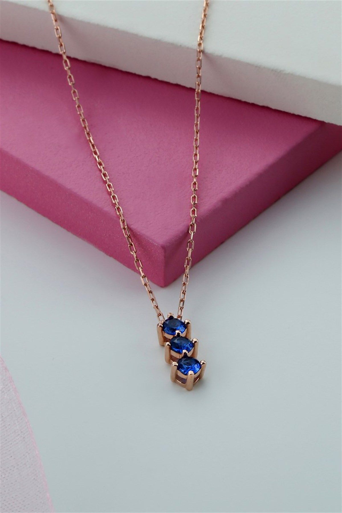 Gümüş Mavi Taşlı Kolye