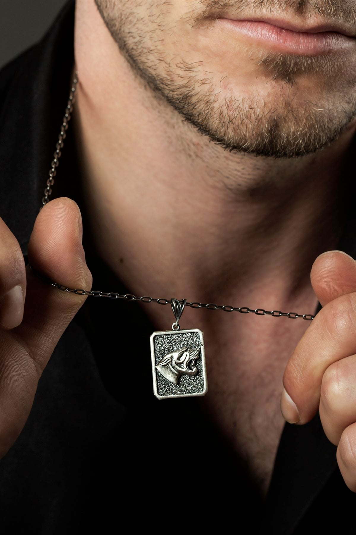 Gümüş Panter Figürlü Erkek Kolye