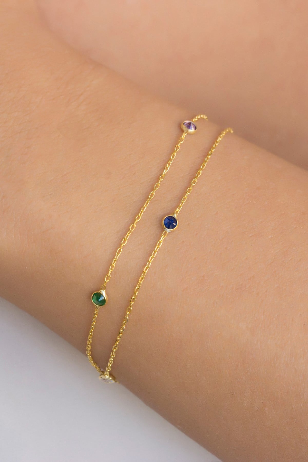 Gümüş Renkli Taşlı Zincir Bileklik Lieza Jewelry blkg210101