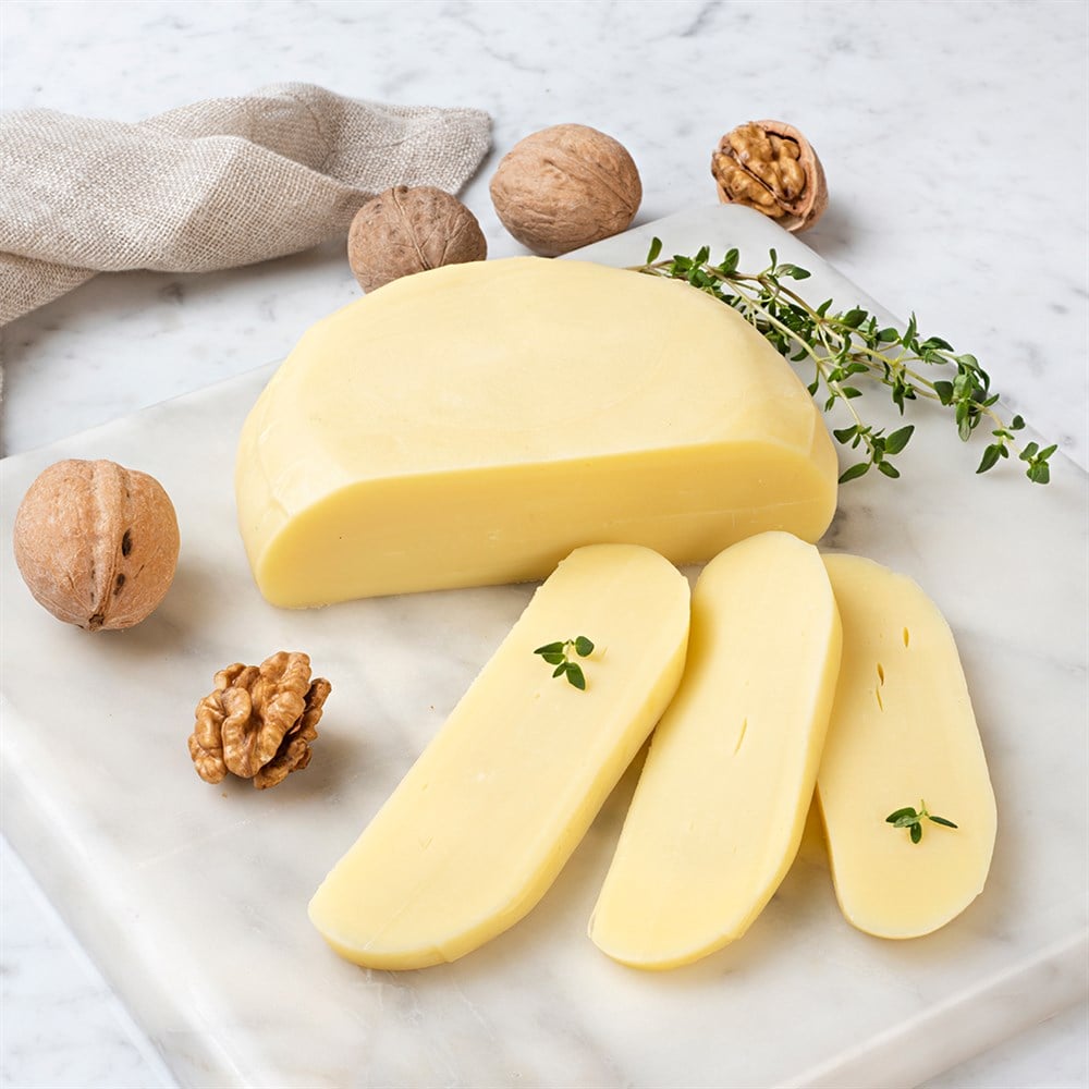 Kars Göbek Kaşarı