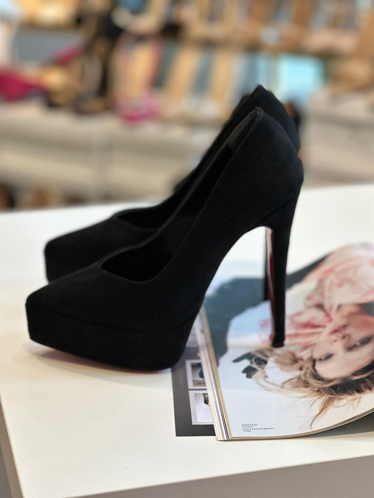 Beoly Siyah Süet 14 cm Stiletto