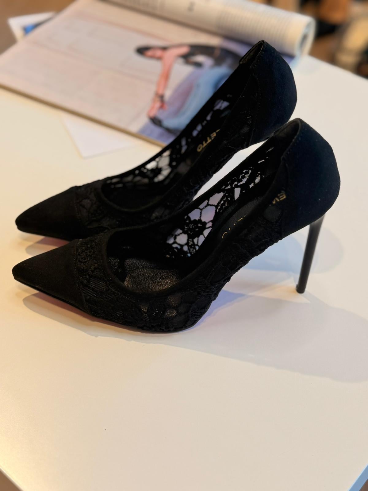 Leona Siyah Siyah Süet Dantel 11 cm Stiletto