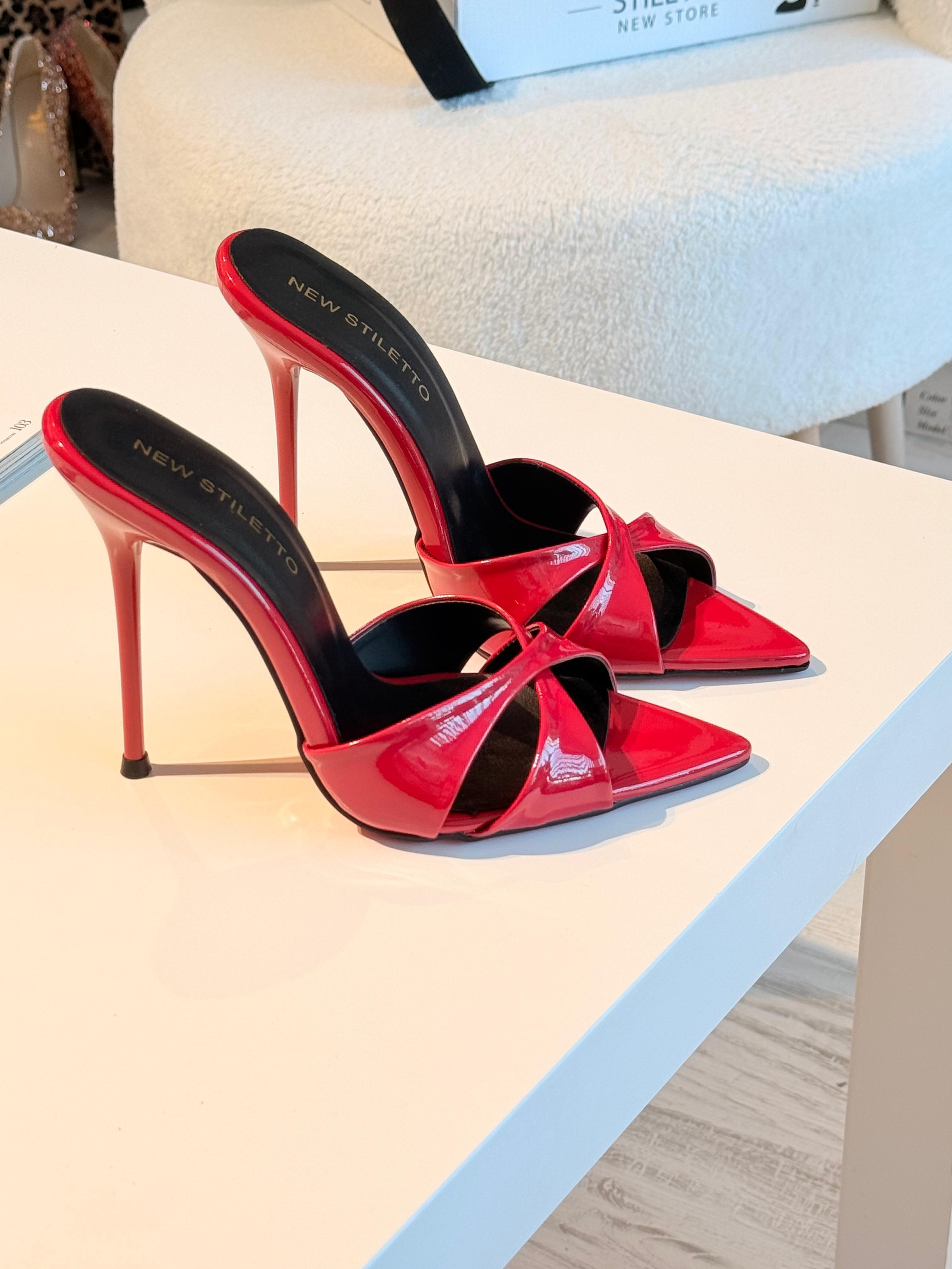 Viky Kırmızı Rugan 12 cm Terlik 