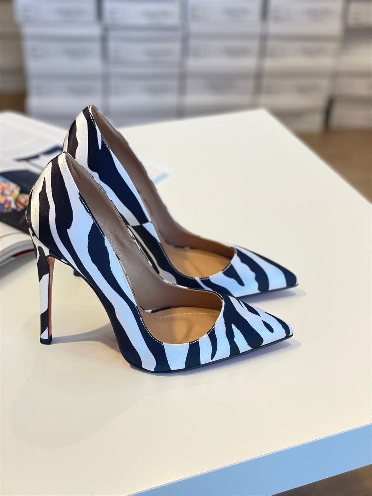 Zebra Desen Saten 12 cm Stiletto