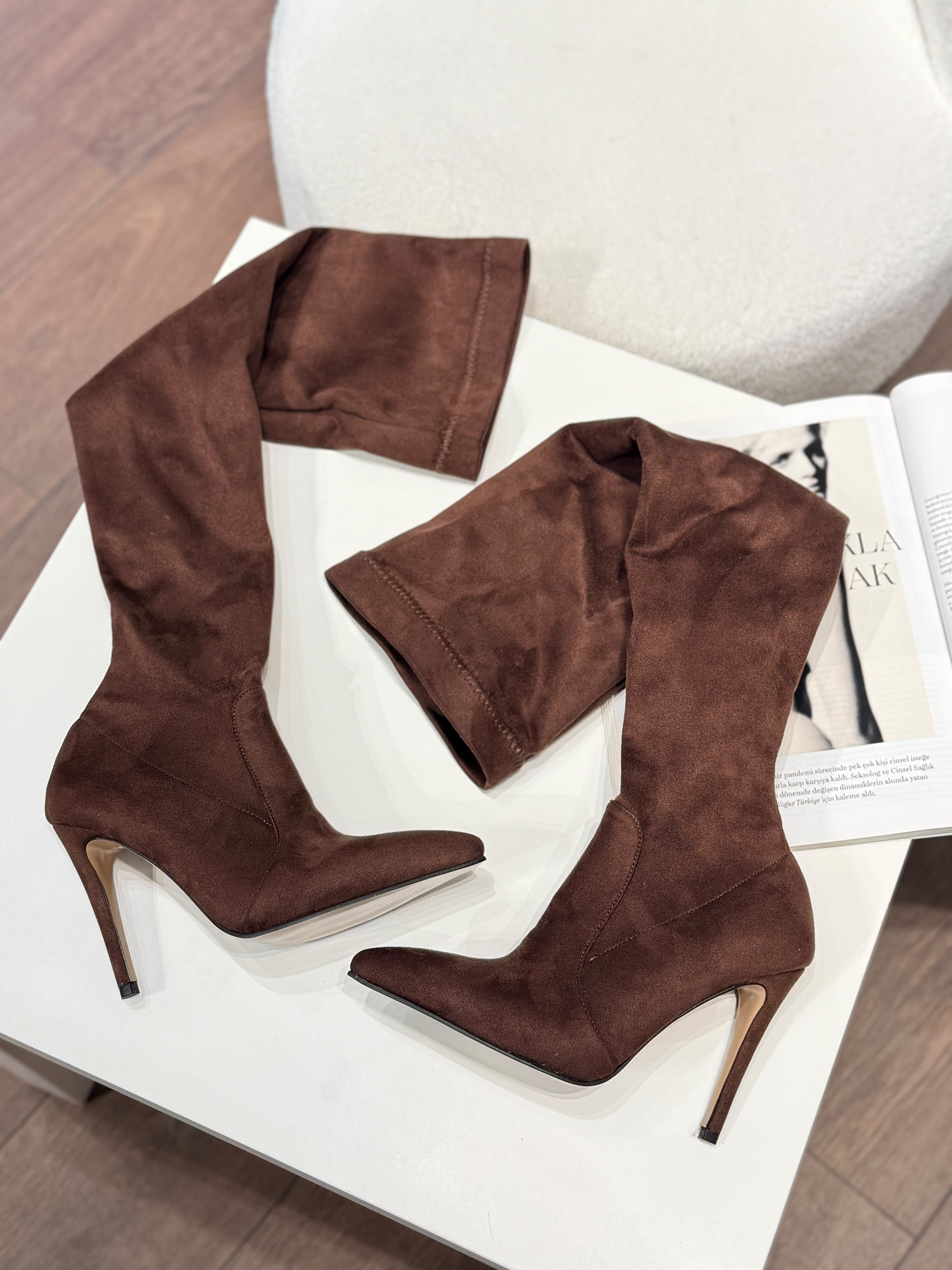     Mocha Kahve Süet 10 cm Çizme 