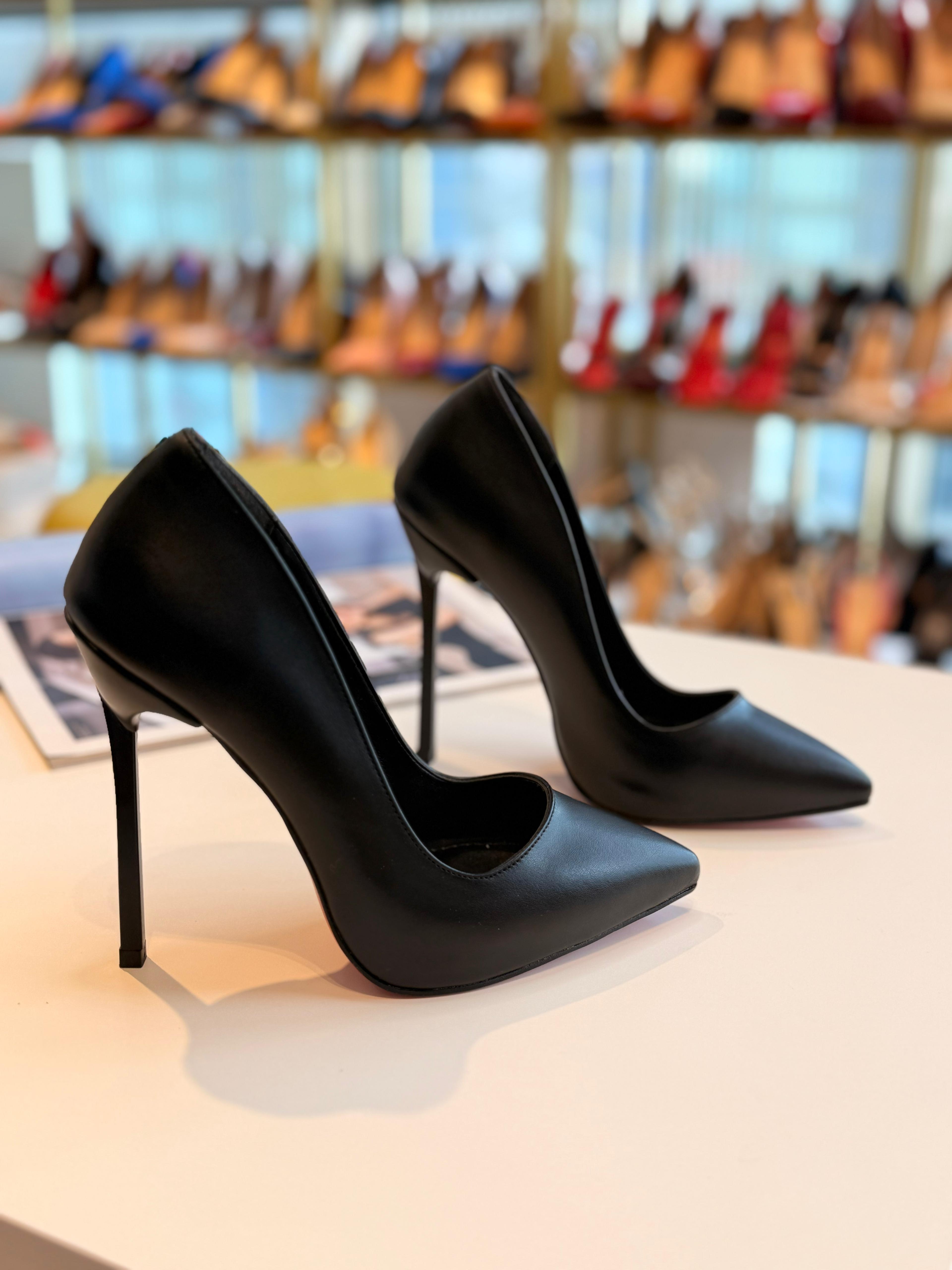 Amore Siyah Mat Casadei 13 cm 