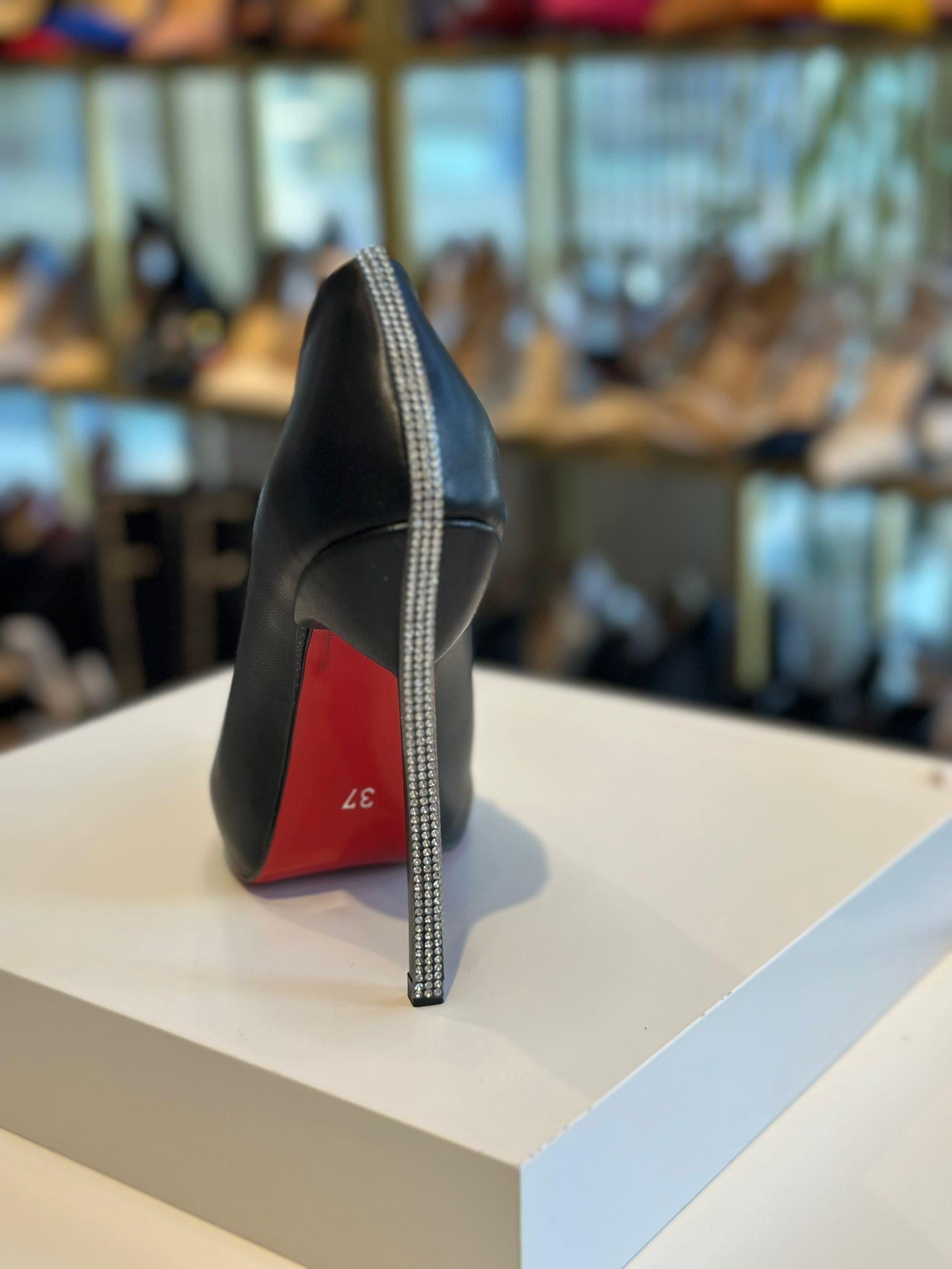 Corrine Siyah Mat 13 cm Stiletto 