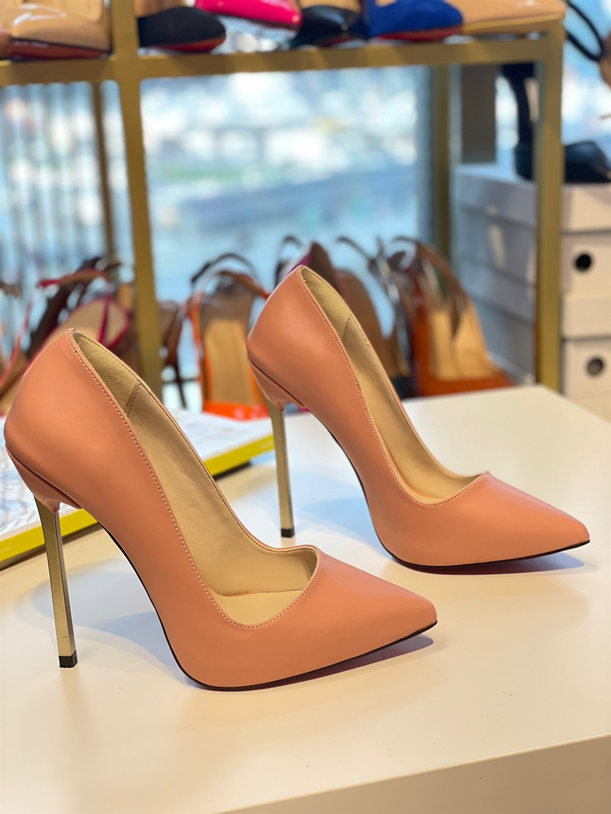 Corrine Somon Mat 13 cm Stiletto