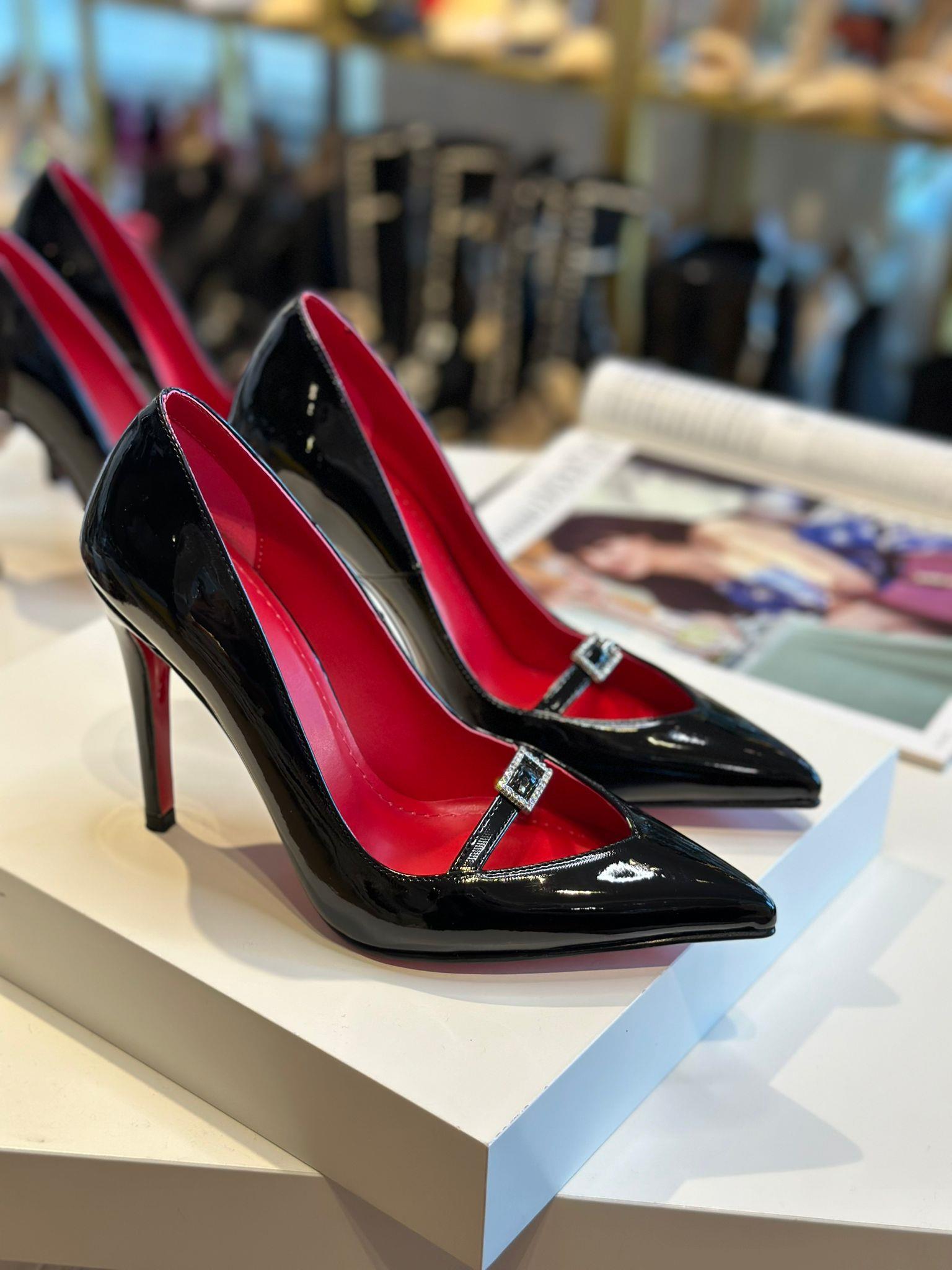 Duane Siyah Rugan 10 cm Stiletto