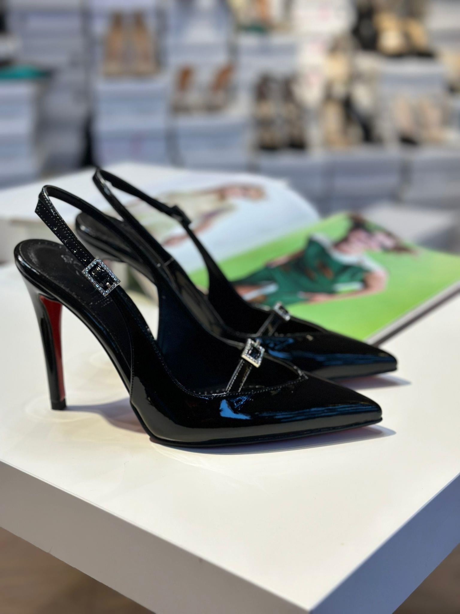 Duona Siyah Rugan 10 cm Stiletto