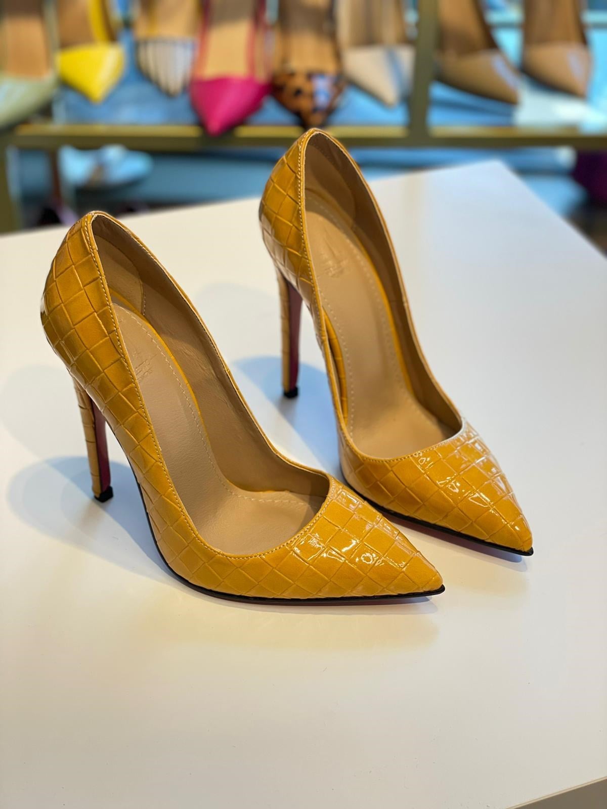 İndila Hardal Rugan 12 cm Stiletto 