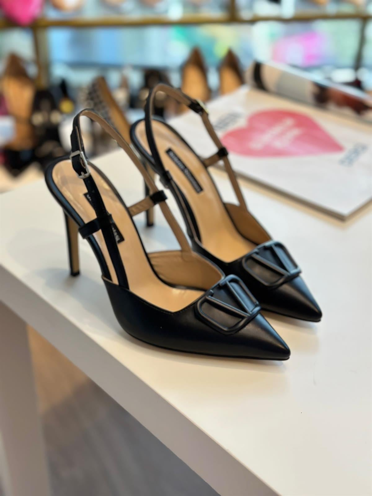 Lexi Siyah Mat Toka Detay 10 cm Stiletto