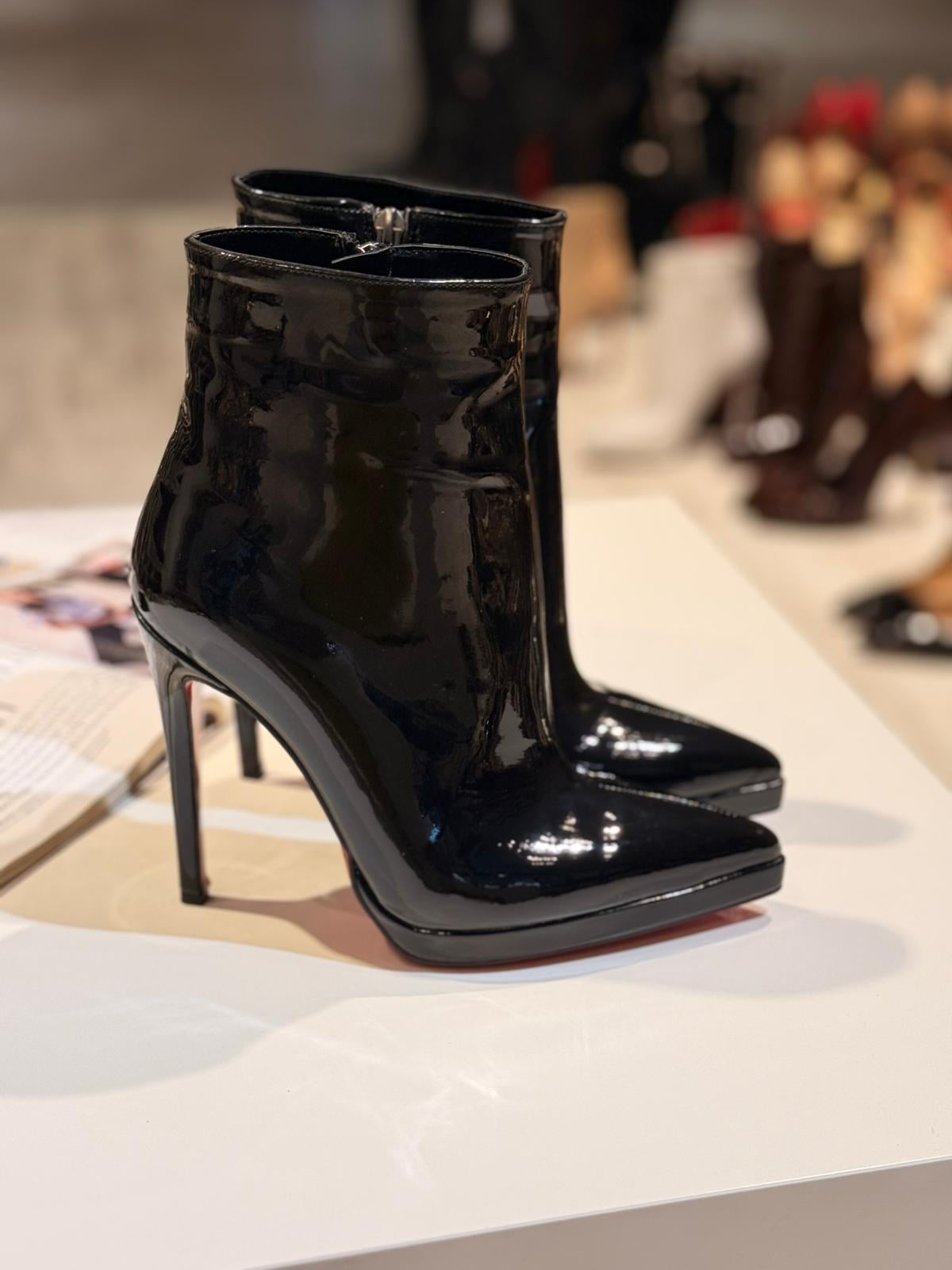 Loreen Siyah Rugan Platform 12 cm Bot