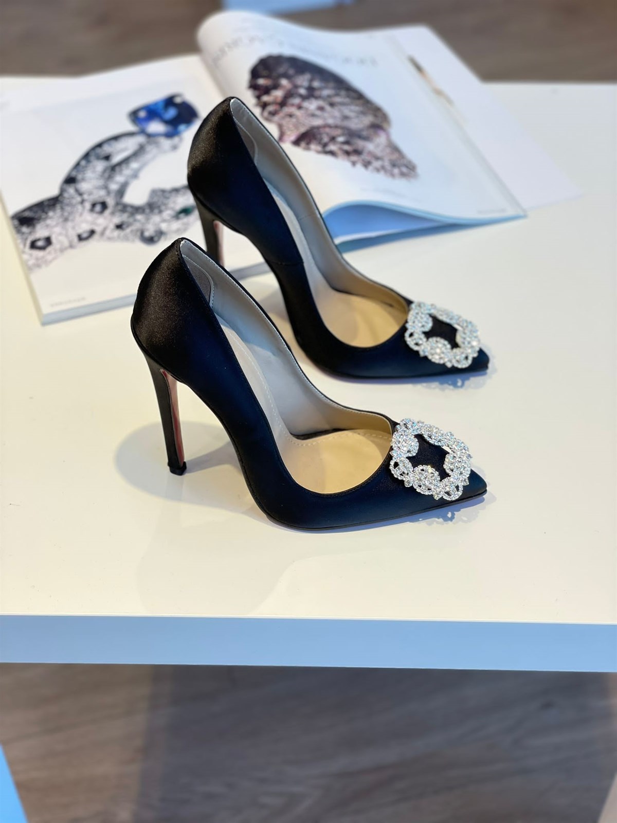 Mellie Siyah Saten Taş Detay 12 cm Stiletto 