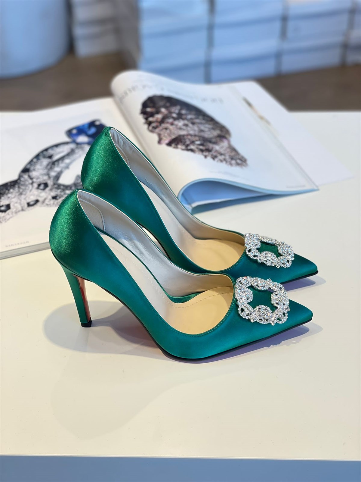 Mellie Yeşil Saten Taş Detay 10 cm Stiletto 