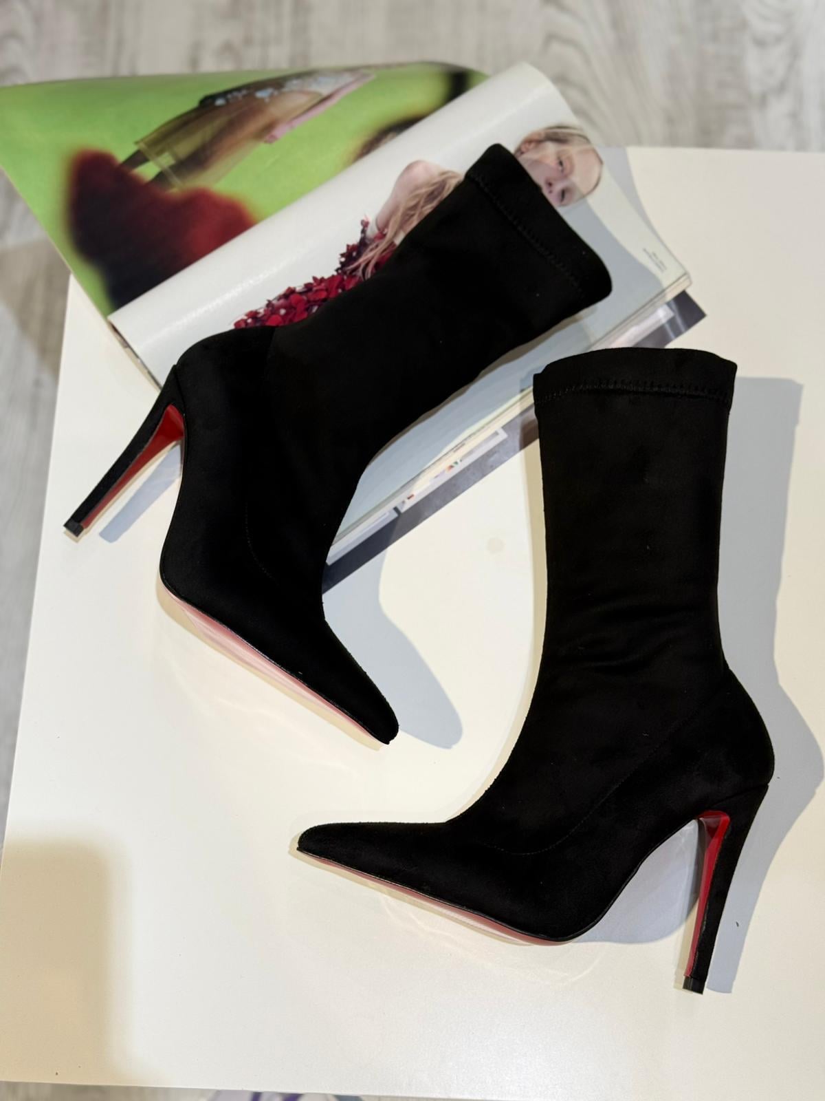 Noiré Siyah Streç Süet 10 cm Bot