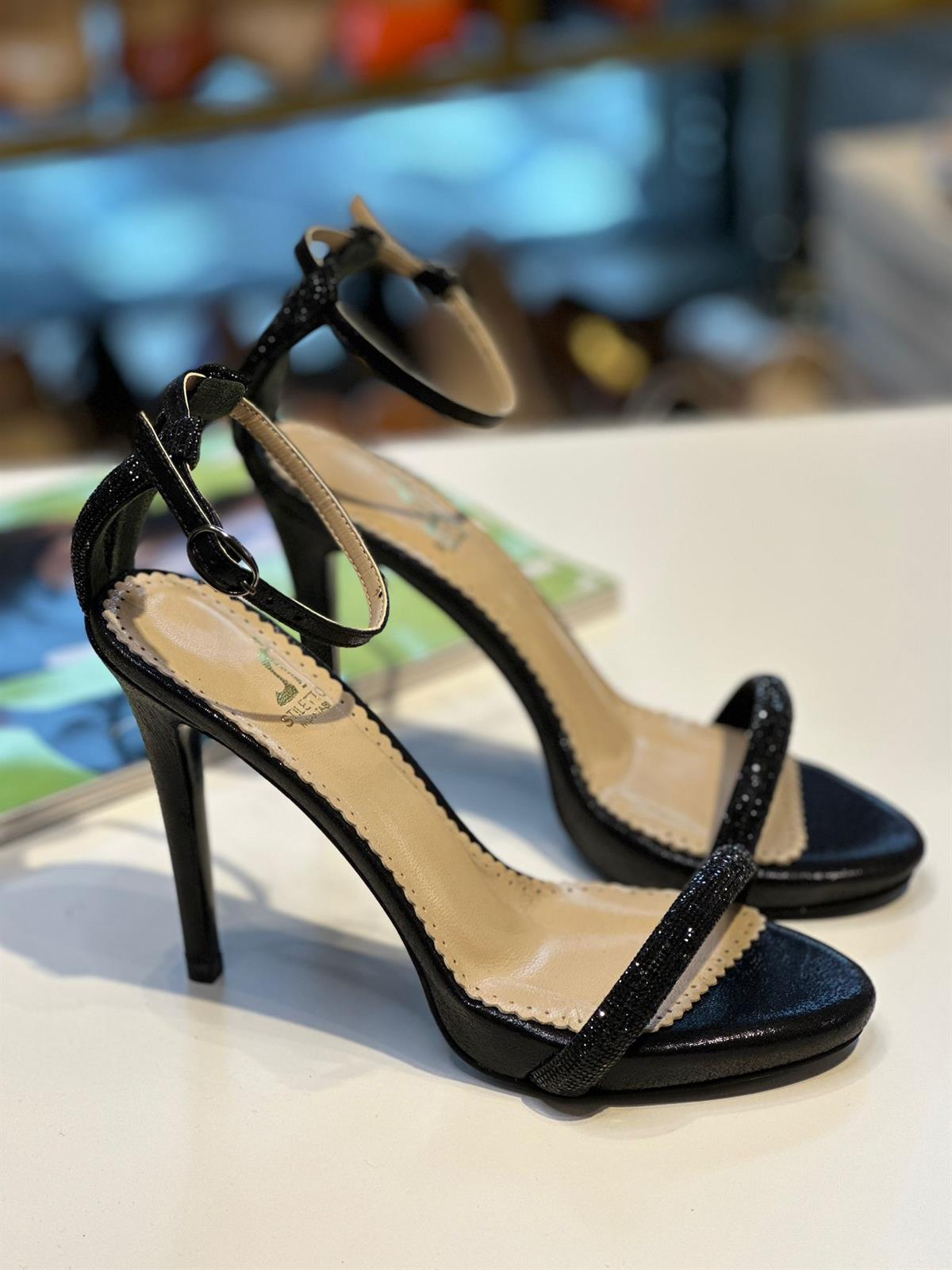 Punty Siyah 12 cm Sandalet