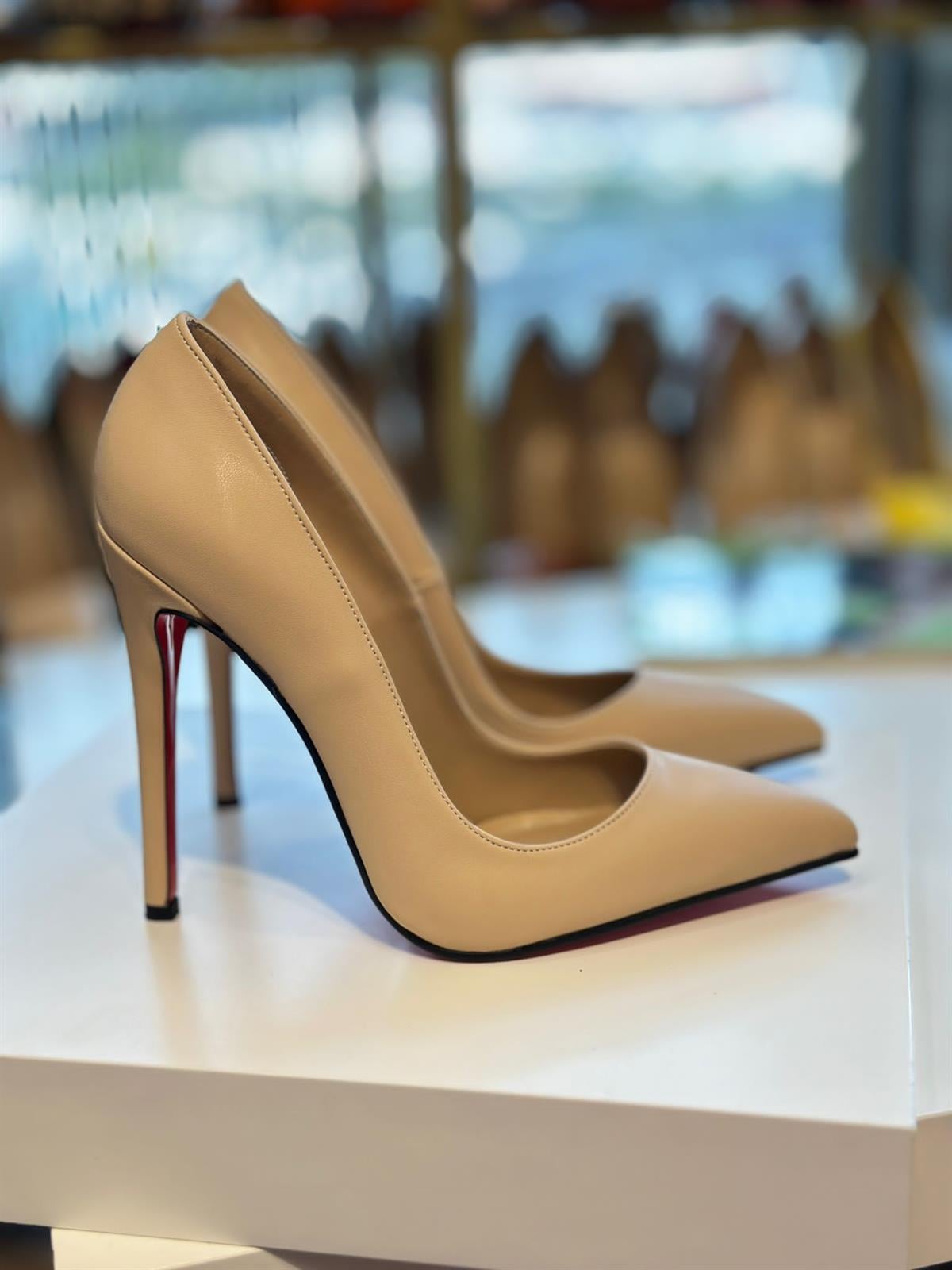 Robyn Ten Mat 12 cm Stiletto