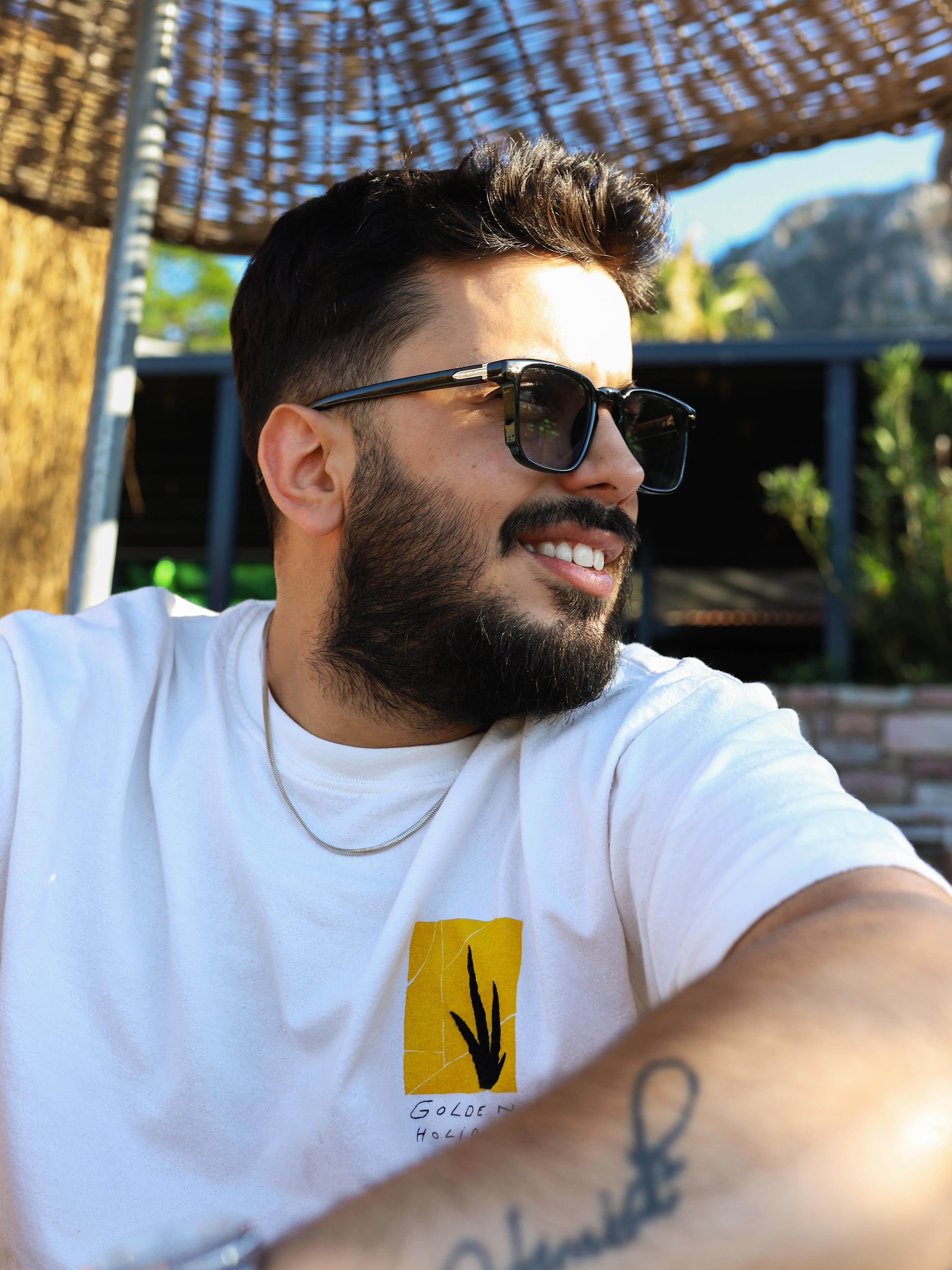 Kare Tasarım Yeşil Çerçeve Siyah Cam Unisex Güneş Gözlüğü