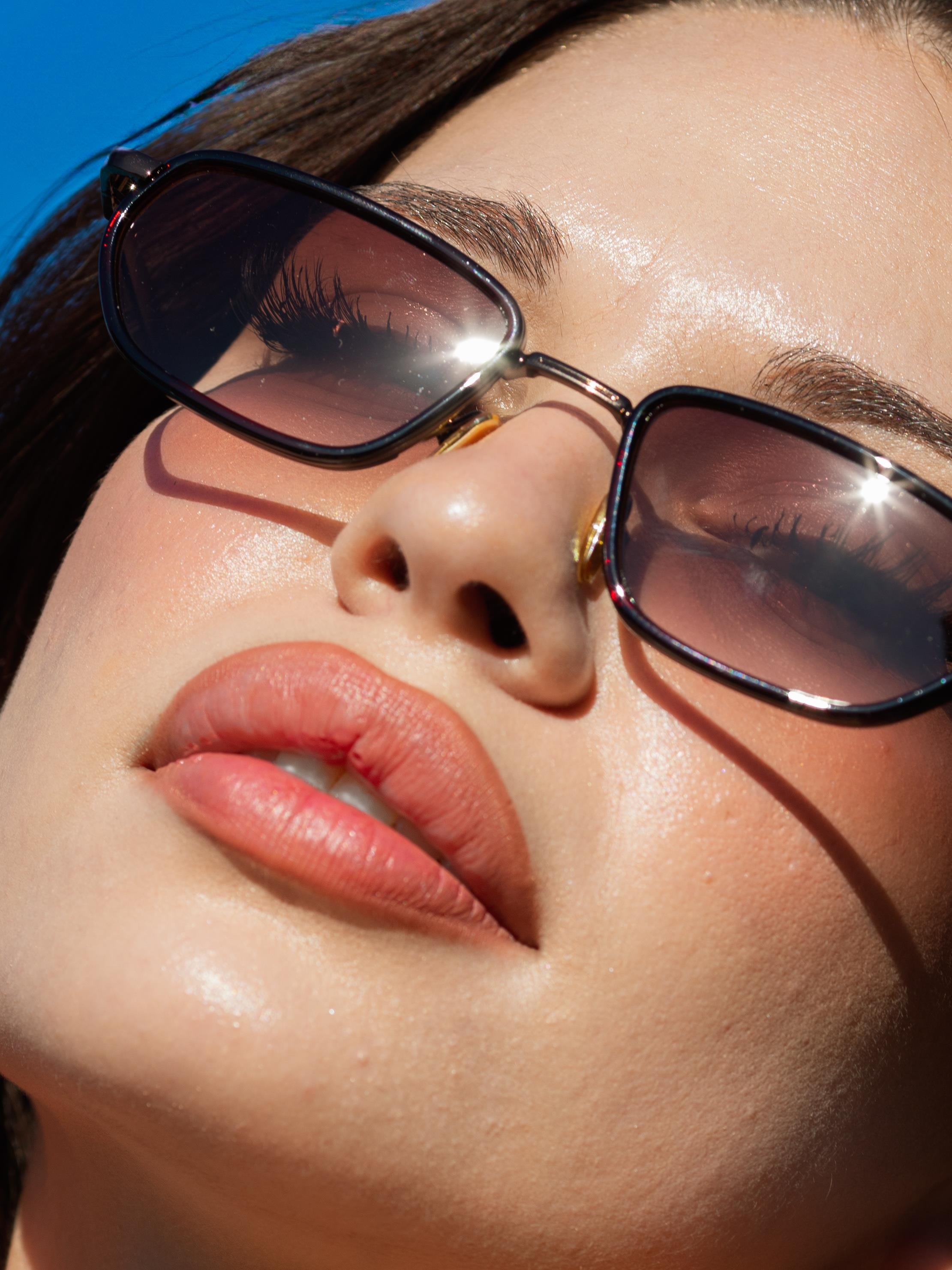 Minimal Geometrik Tasarım Kahverengi Çerçeve Kahverengi Cam Güneş Gözlüğü Kadın&Erkek CE BELGELİ