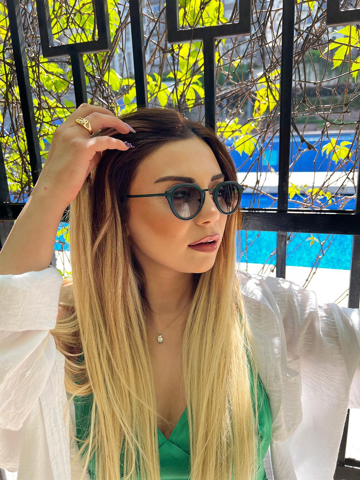 Oval Yeşil Kemik Çerçeve Unisex Güneş Gözlüğü AE20495120143C54