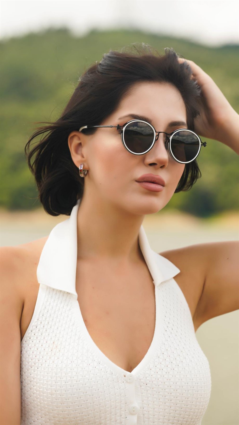 Yuvarlak Beyaz Çerçeceli Unisex Güneş Gözlüğü AE2109C5