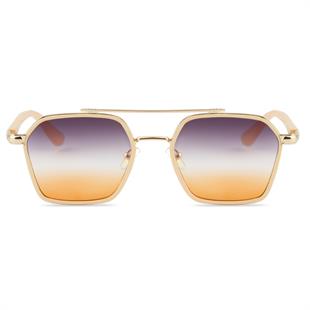 Köşegen Tasarım Krem Çerçeve Siyah Degrade Cam Kadın Güneş Gözlüğü