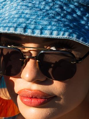 Dikdörtgen Tasarım Gold Siyah Metal Çerçeve Siyah Cam Unisex Güneş Gözlüğü DB1078/S David Bckhm