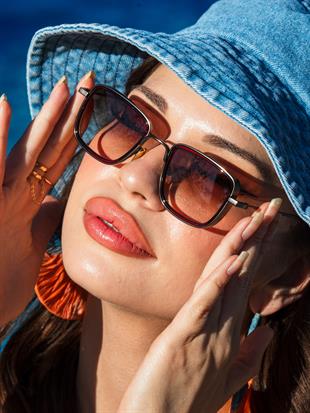 Small Kare Kahverengi Çerçeve Kahverengi Cam Minimal Güneş Gözlüğü Yüksek Kalite CE Belgesi