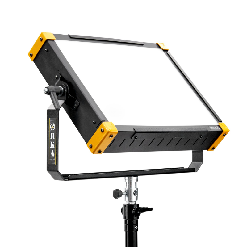 Orka Lighting OR-4004 Studio Led X DMX 512 (3200 Kelvin)