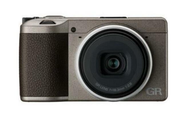 RICOH GR III DIARY EDITION
