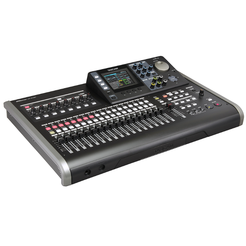 Tascam DP-32SD 32 Kanallı Dijital Portastudio Ses Kayıt Cihazı