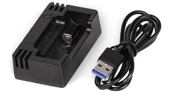 Tilta Nucleus-Nano 14500 Pil Şarj Cihazı III