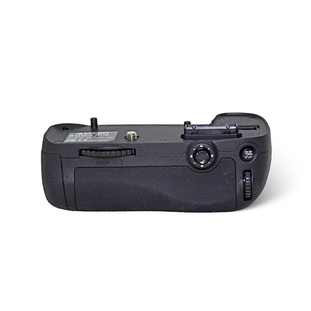 Sanger D7100 Nikon Fotoğraf Makinesi Battery Grip