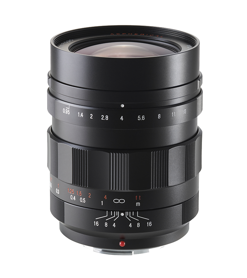 Voigtländer lens F0.95/17.5mm NOKTON