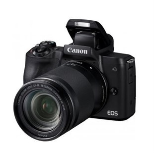 Canon EOS M50 18-150mm + 22mm STM Kit