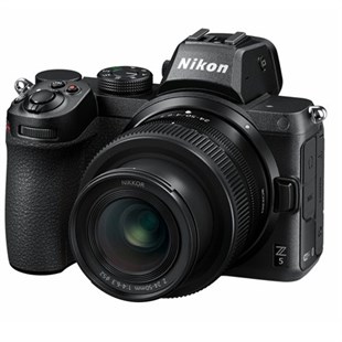 Nikon Z5 24-50mm Lensli Kit