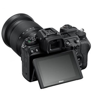 Nikon Z6 II + Z 24-70mm F/4 Lens+ FTZ Mount Adaptör