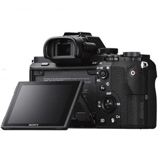 Sony A7 II 85mm f/1.8 Lens Kit