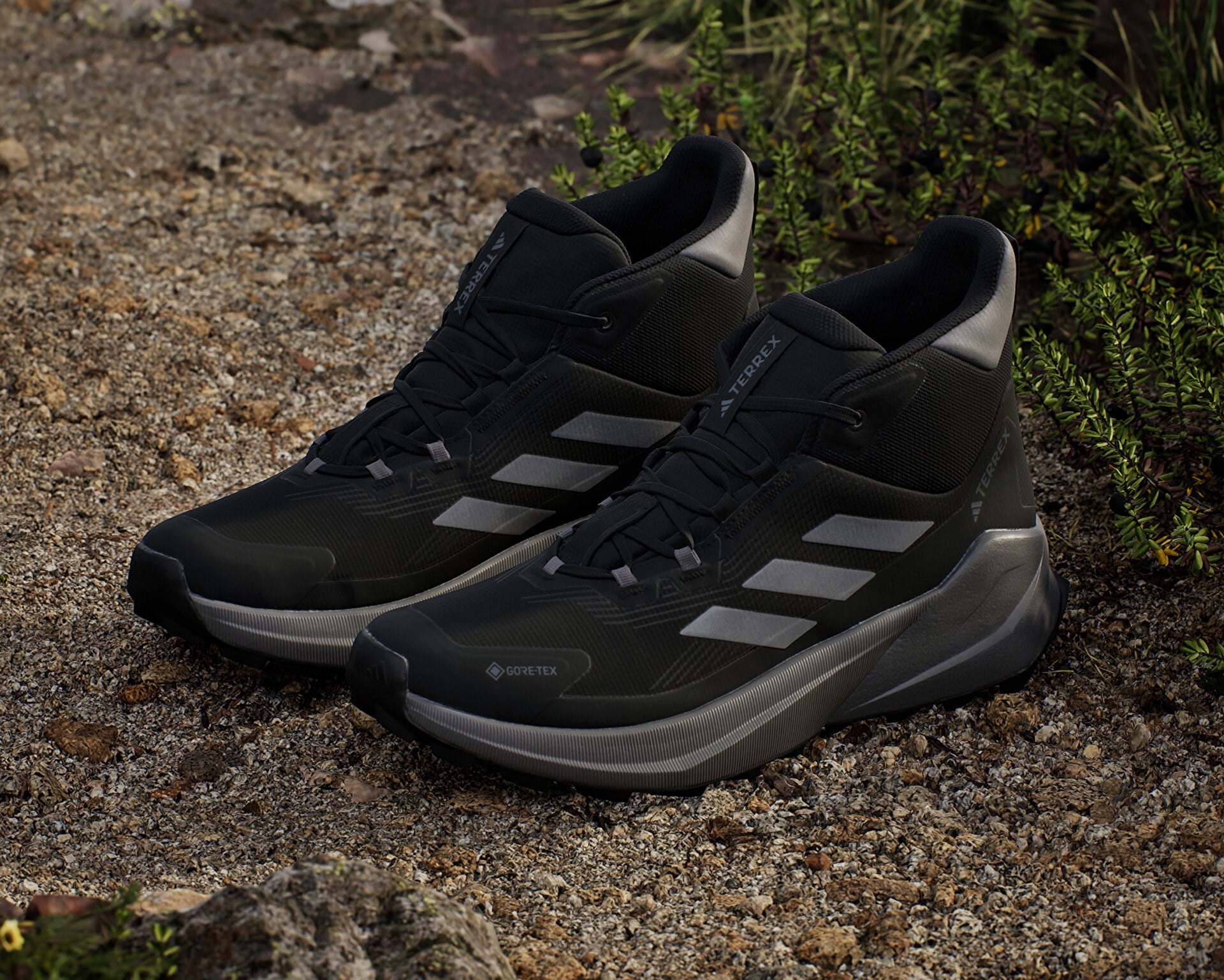 Adidas IE9062 Terrex Trailmaker 2 Mid Gtx Erkek Outdoor Ayakkabısı