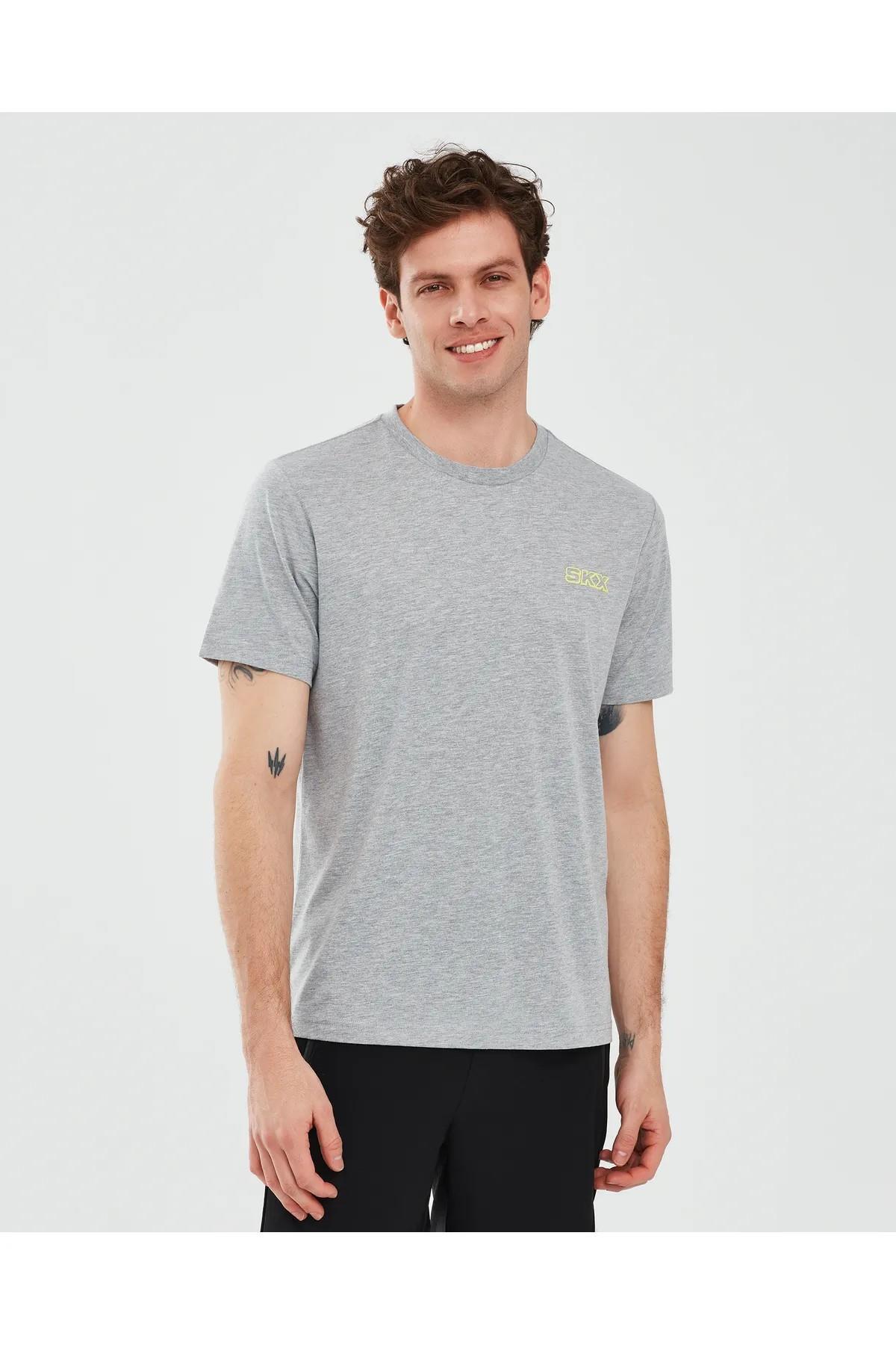Skechers S241054-036 Graphic M Sleeve Erkek Spor Tişört