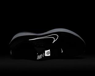 Nike FD2291-001 Interact Run Erkek Koşu Ayakkabısı