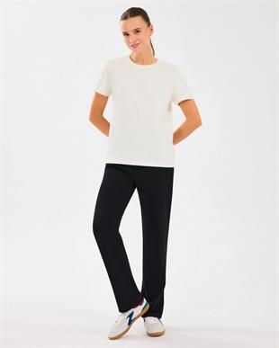 Skechers S2510029-102 W Essential Crewneck Kadın Spor Tişört