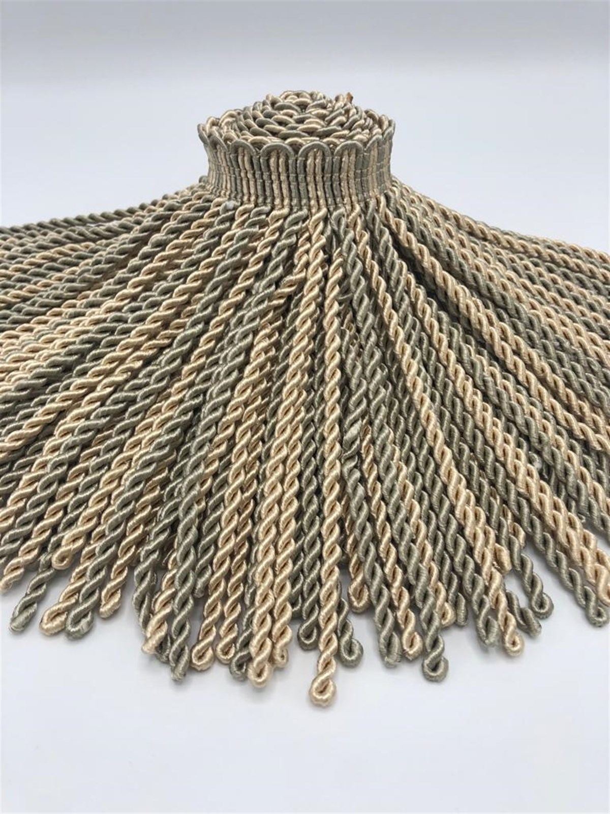 Kapiçino & Kum Yeşili Renk Bulyon Saçak (15cm)