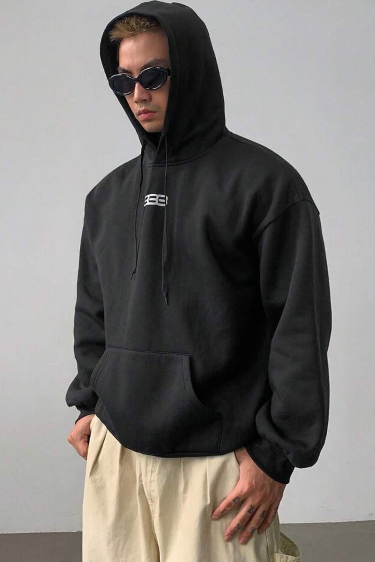Erkek 333 Baskılı Kapüşonlu Siyah Oversize Sweatshirt  - www.northlondon.com.tr