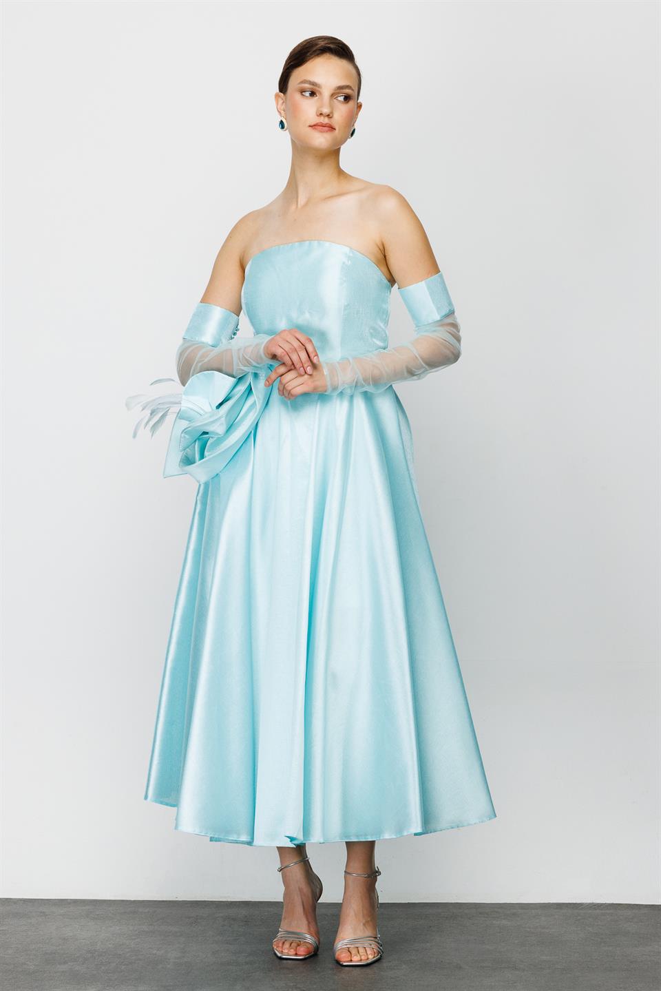 Nefeli Womens Rose Detailed Blue Evening Dress with Glove Accessories