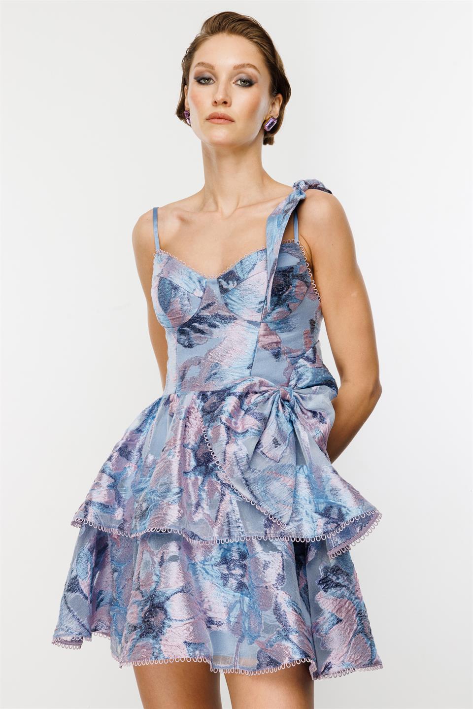 Askılı Etek Kat Detaylı Mini Floral Desenli Elbise