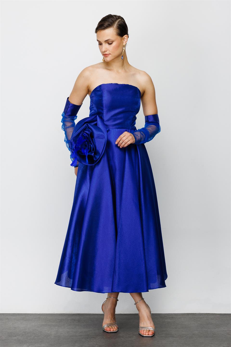 Nefeli Womens Rose Detailed Dark Blue Evening Dress with Glove Accessories